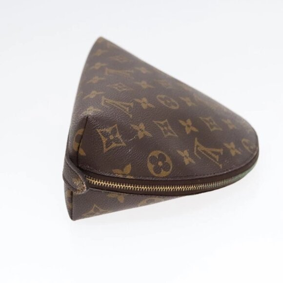 LOUIS VUITTON Monogram Trousse Demi Ronde Cosmetic Pouch M47520 LV Auth 91150 - Picture 5 of 15